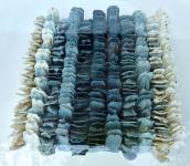WaveTB-BPorcelain-et-sacs-de-the-sur-bois
